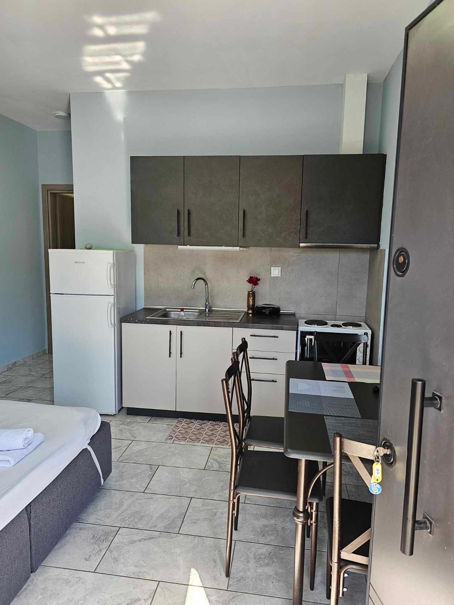 Efi Apartments Fanári Kültér fotó