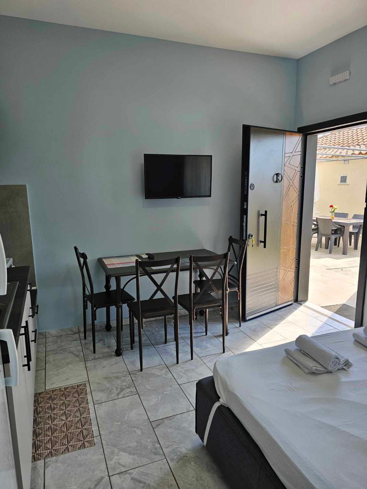 Efi Apartments Fanári Kültér fotó